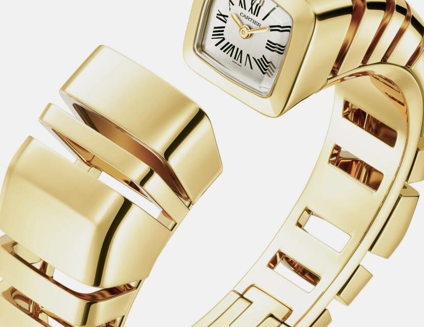 Il Quadrante Dell Repliche Orologi Cartier Reflection De Cartier Presenta Un Vetro Smussato Simile A Un Gioiello